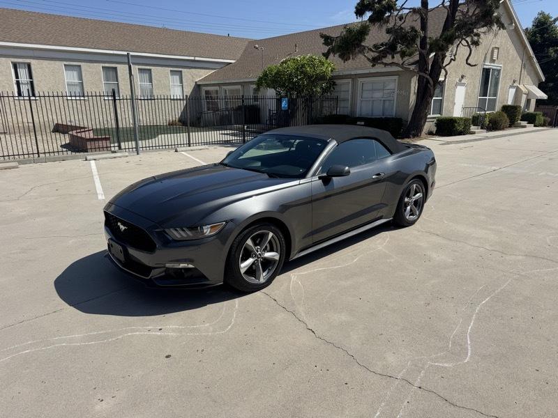 Ford Mustang V6 Convertible 2017
