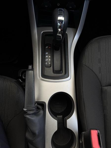 Ford Focus SE Sedan 2010