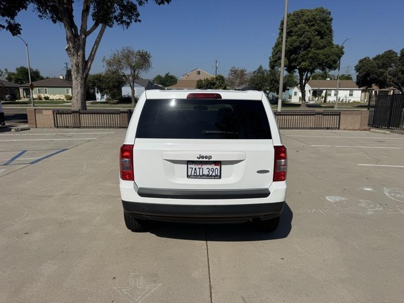 Jeep Patriot Latitude 2WD 2014