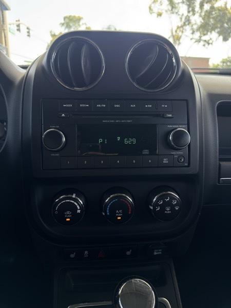 Jeep Patriot Latitude 2WD 2014