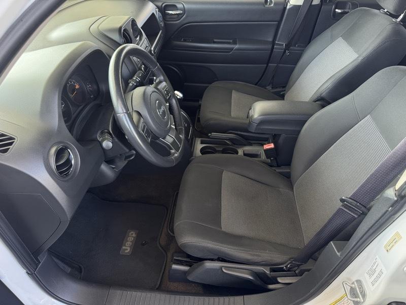 Jeep Patriot Latitude 2WD 2014