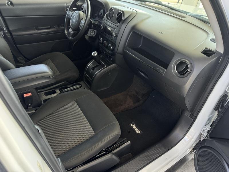 Jeep Patriot Latitude 2WD 2014
