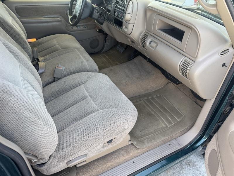 Chevrolet C/K 2500 Ext. Cab 8-ft. Bed 2WD 1997