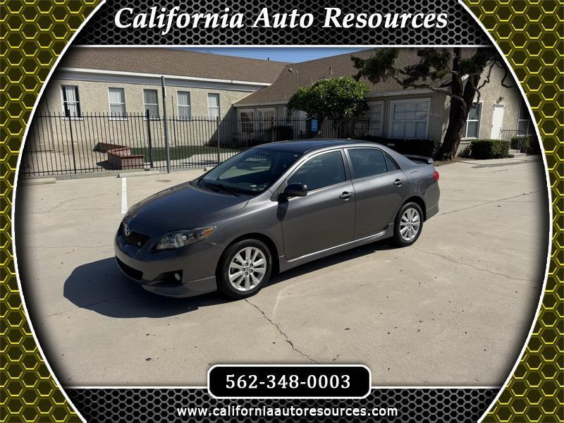 Toyota Corolla Base 5-Speed MT 2010