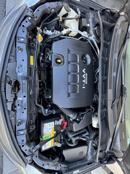 Toyota Corolla Base 5-Speed MT 2010