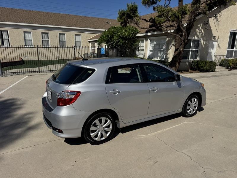 Toyota Matrix 5dr Wgn Auto S FWD (Natl) 2011