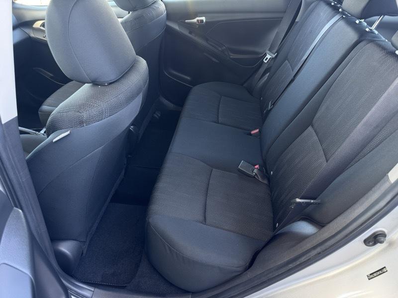 Toyota Matrix 5dr Wgn Auto S FWD (Natl) 2011