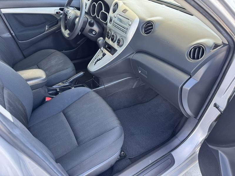 Toyota Matrix 5dr Wgn Auto S FWD (Natl) 2011