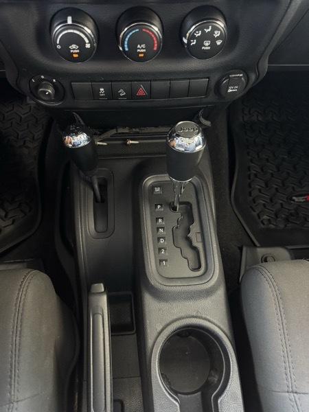 Jeep Wrangler Unlimited Sport 4WD 2011