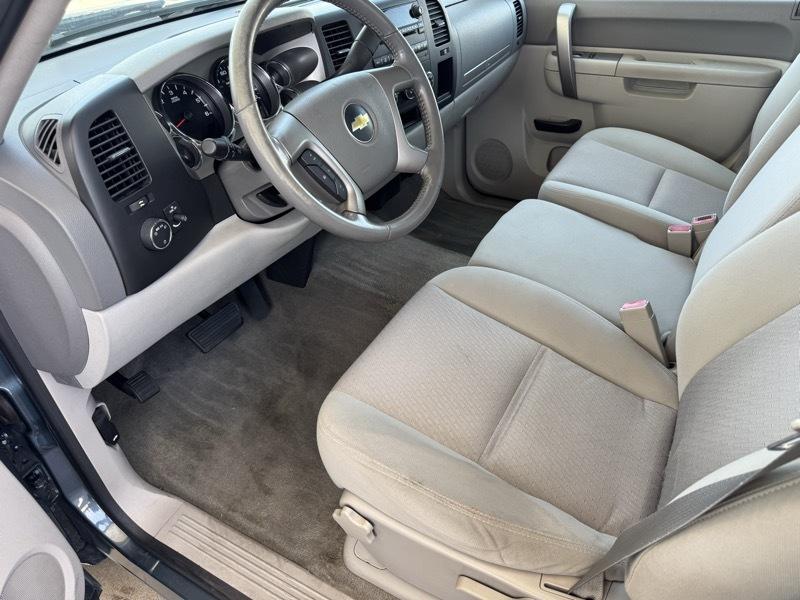 Chevrolet Silverado 1500 1LT Regular Cab Long Box 2WD 2012