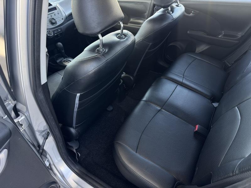 Honda Fit Sport 5-Speed AT 2011
