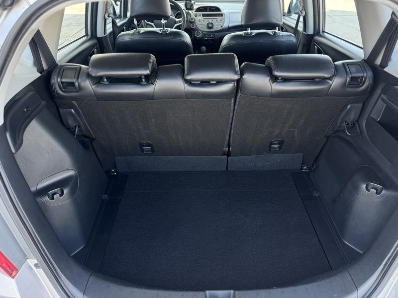 Honda Fit Sport 5-Speed AT 2011