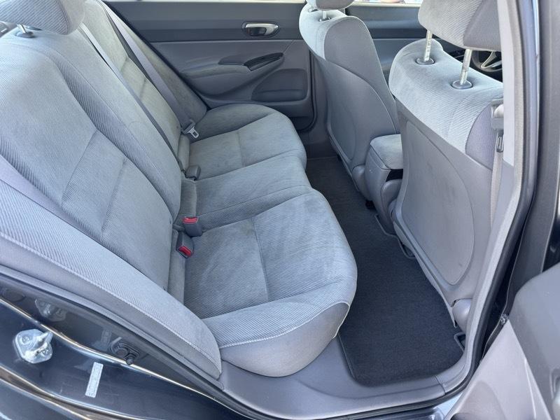 Honda Civic LX Sedan 5-Speed AT 2010
