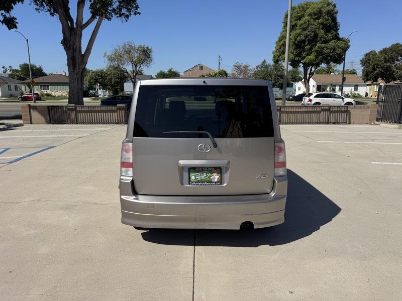 Scion xB Wagon 2006