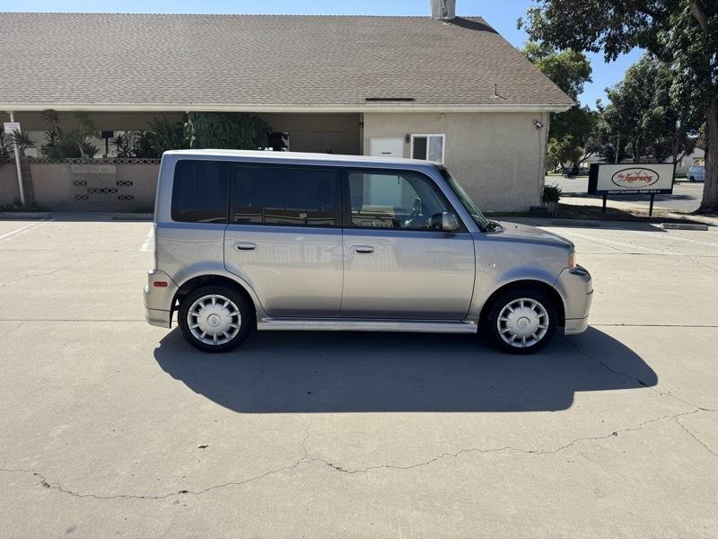 Scion xB Wagon 2006