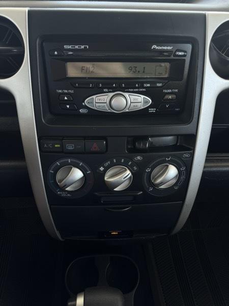 Scion xB Wagon 2006