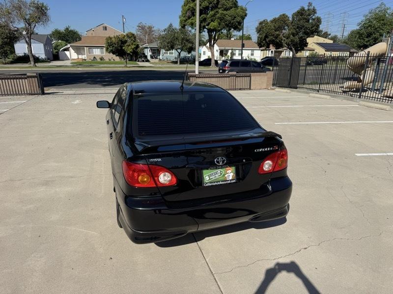 Toyota Corolla S 4D Sedan 2003