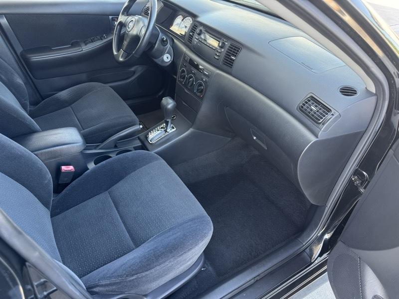 Toyota Corolla S 4D Sedan 2003