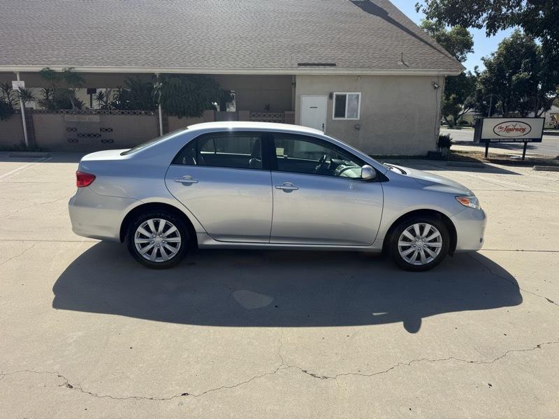 Toyota Corolla LE 4D Sedan 2013