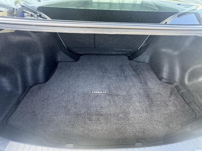 Toyota Corolla LE 4D Sedan 2013
