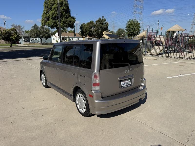 Scion xB Wagon 2006