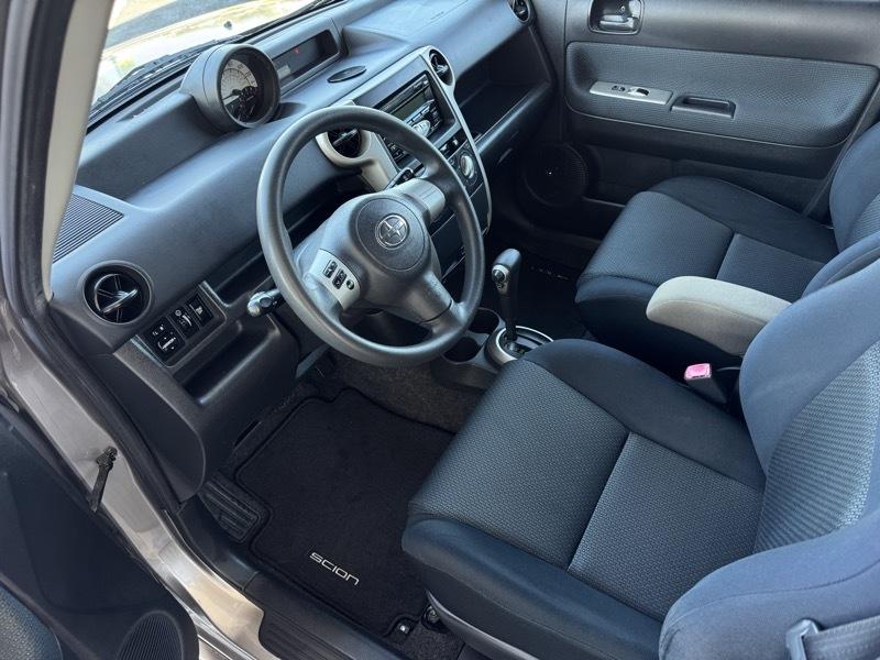 Scion xB Wagon 2006