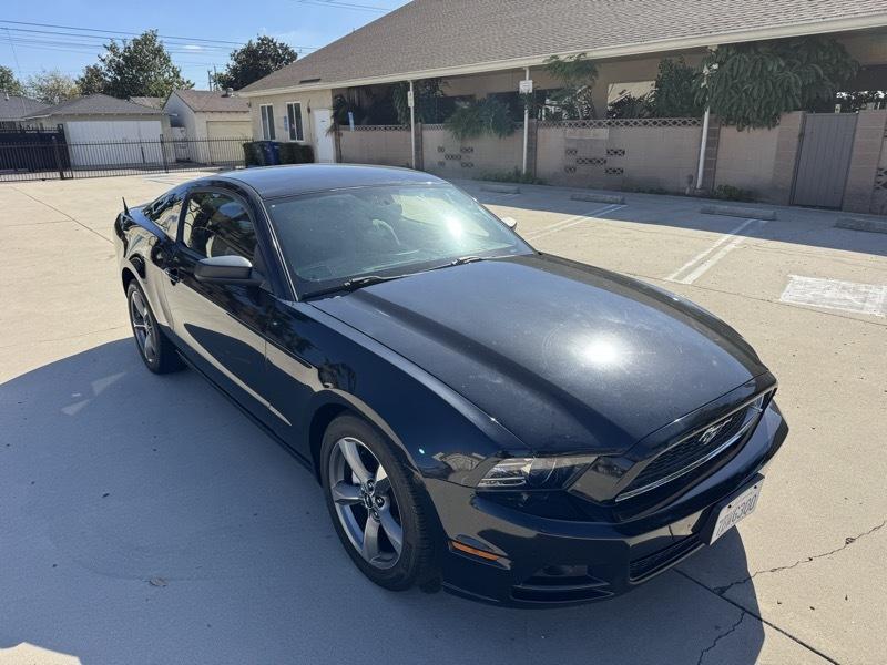 Ford Mustang V6 Coupe 2014