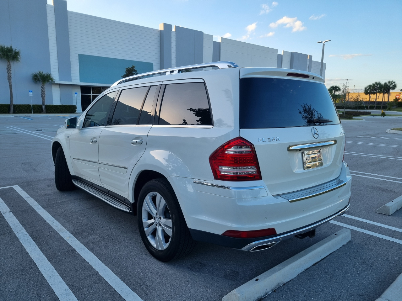 Mercedes-Benz GL-Class GL350 BlueTEC 2012