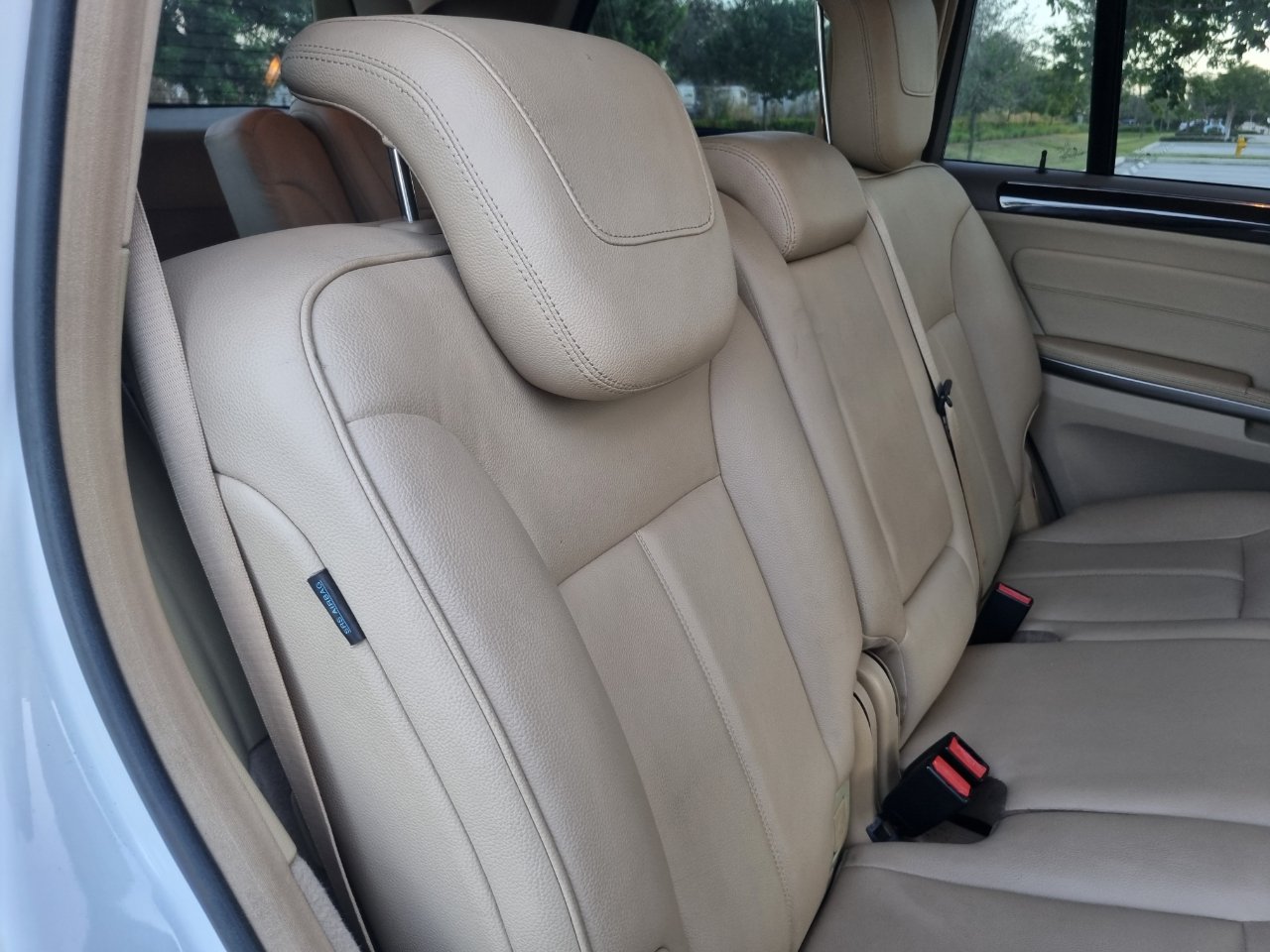 Mercedes-Benz GL-Class GL350 BlueTEC 2012