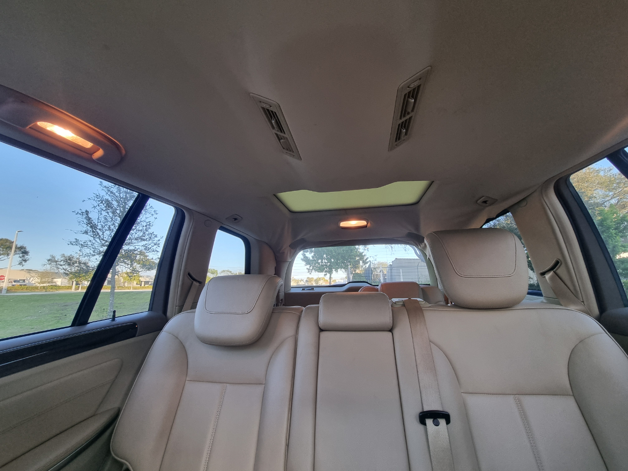 Mercedes-Benz GL-Class GL350 BlueTEC 2012