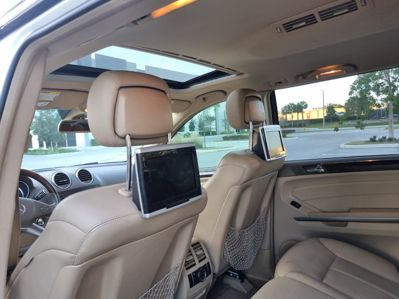 Mercedes-Benz GL-Class GL350 BlueTEC 2012