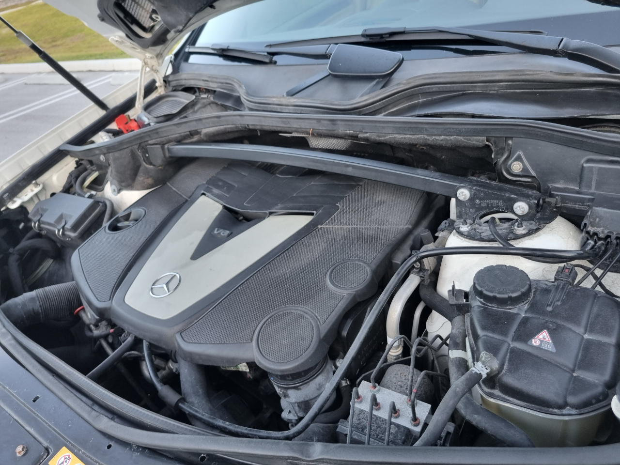 Mercedes-Benz GL-Class GL350 BlueTEC 2012