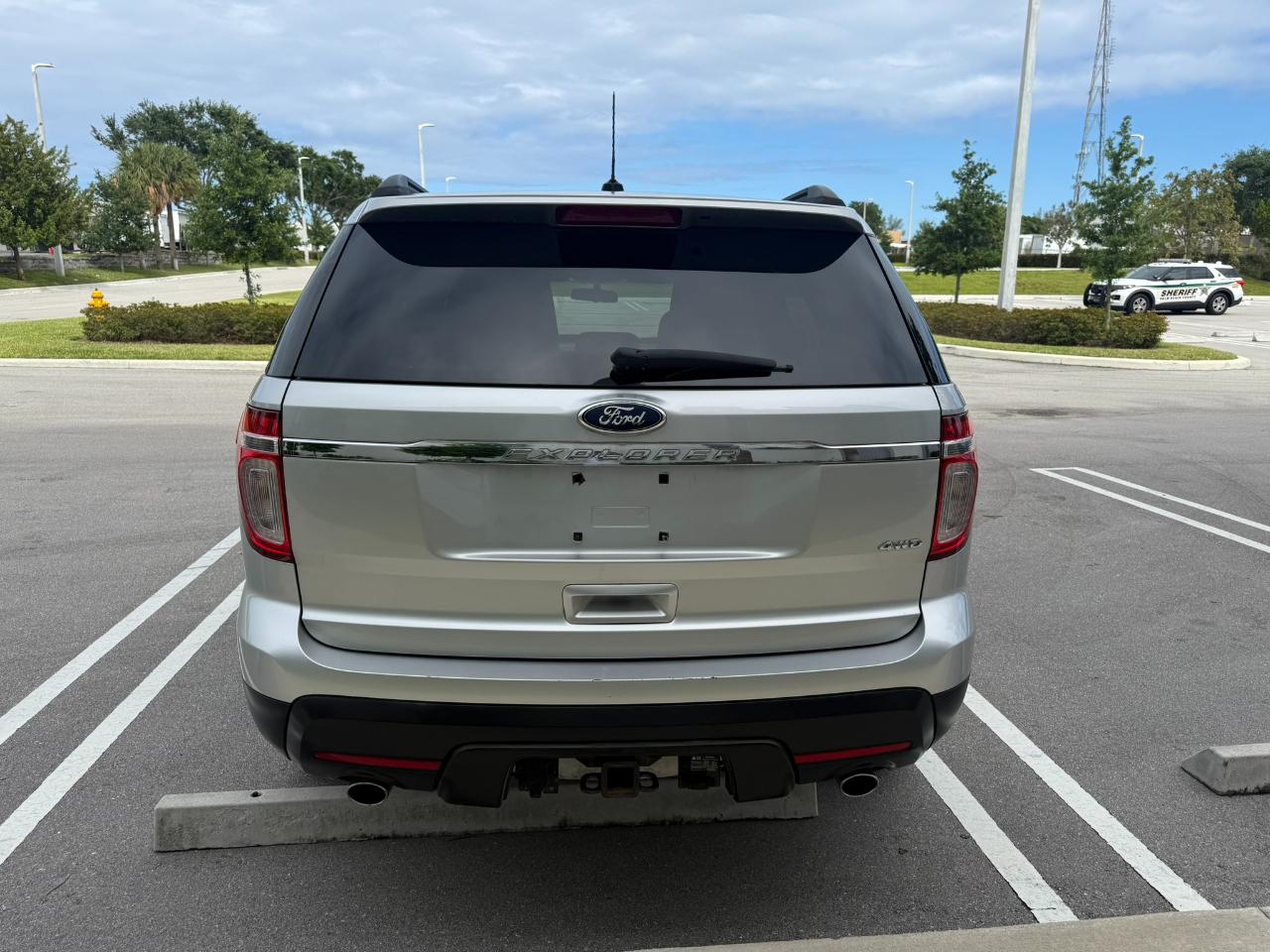 Ford Explorer Base 4WD 2012