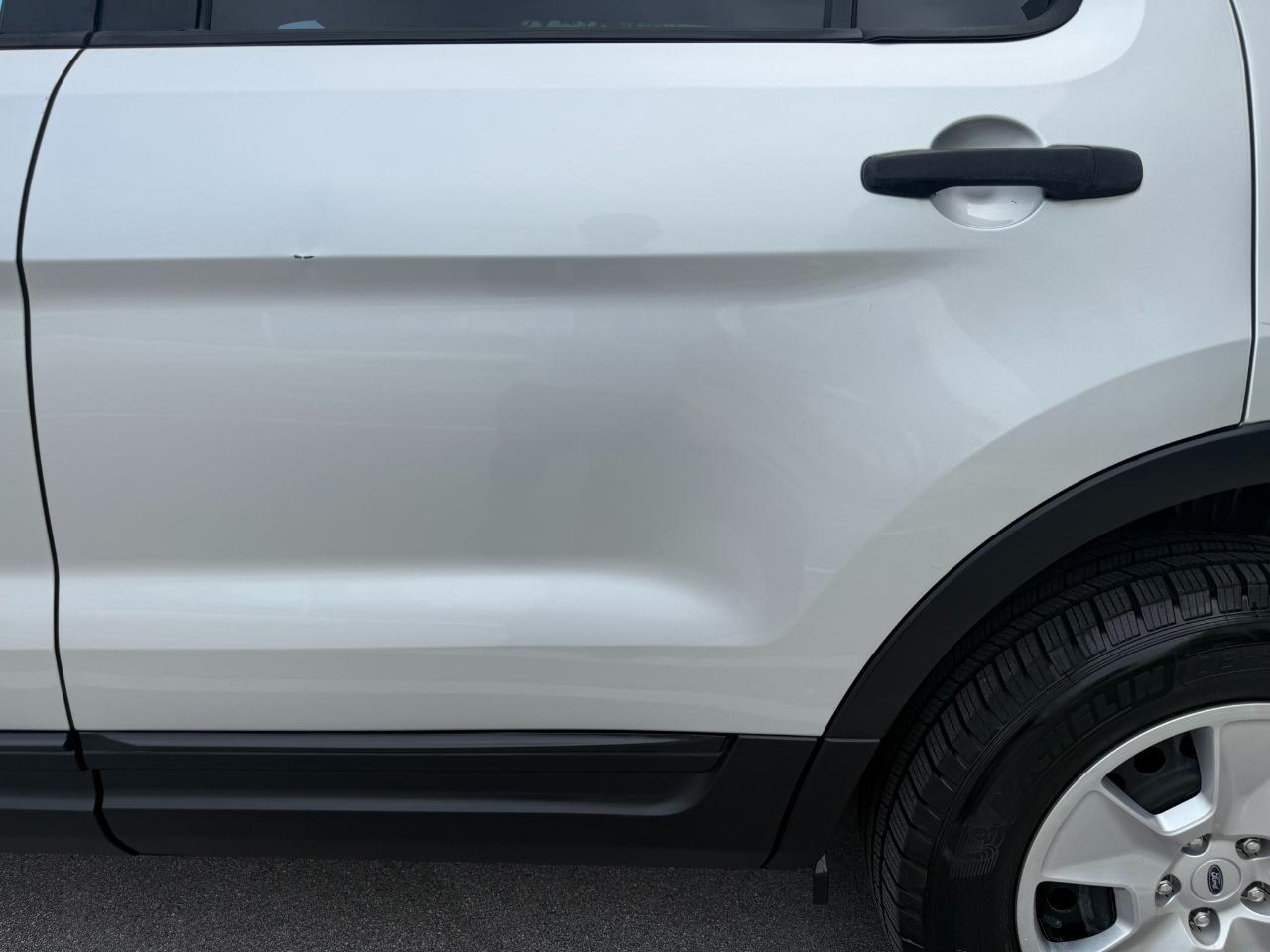 Ford Explorer Base 4WD 2012