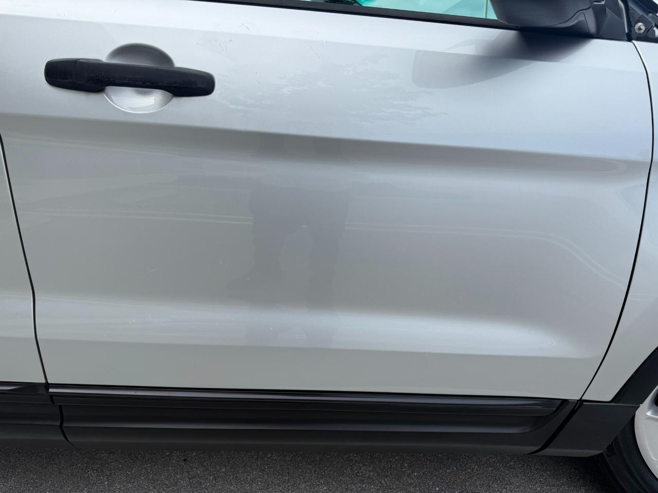 Ford Explorer Base 4WD 2012