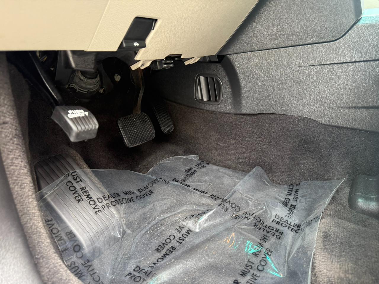 Ford Explorer Base 4WD 2012