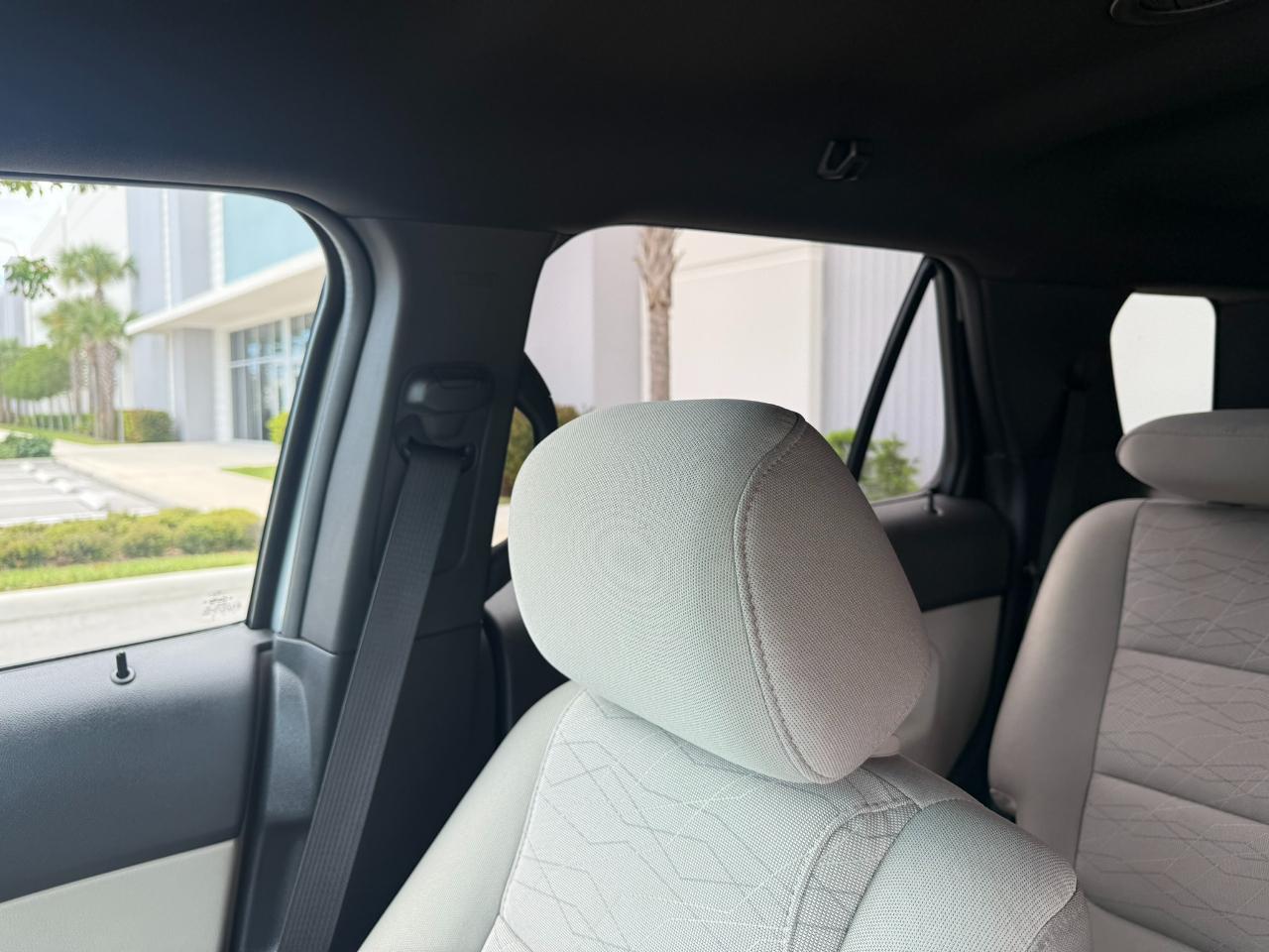 Ford Explorer Base 4WD 2012