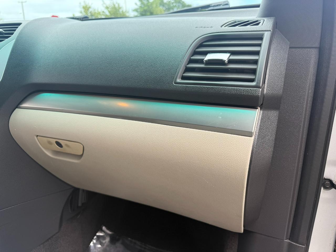 Ford Explorer Base 4WD 2012