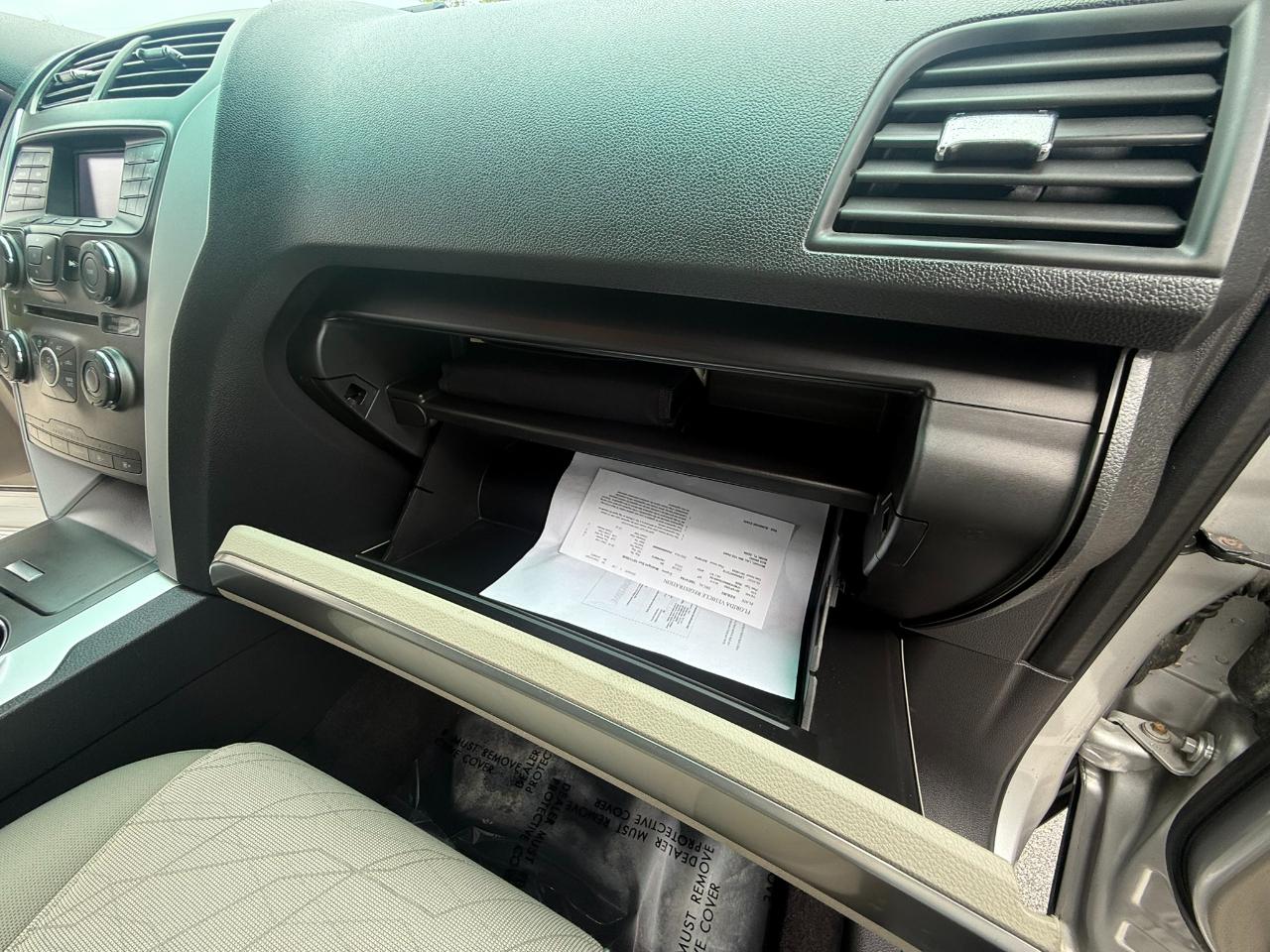 Ford Explorer Base 4WD 2012