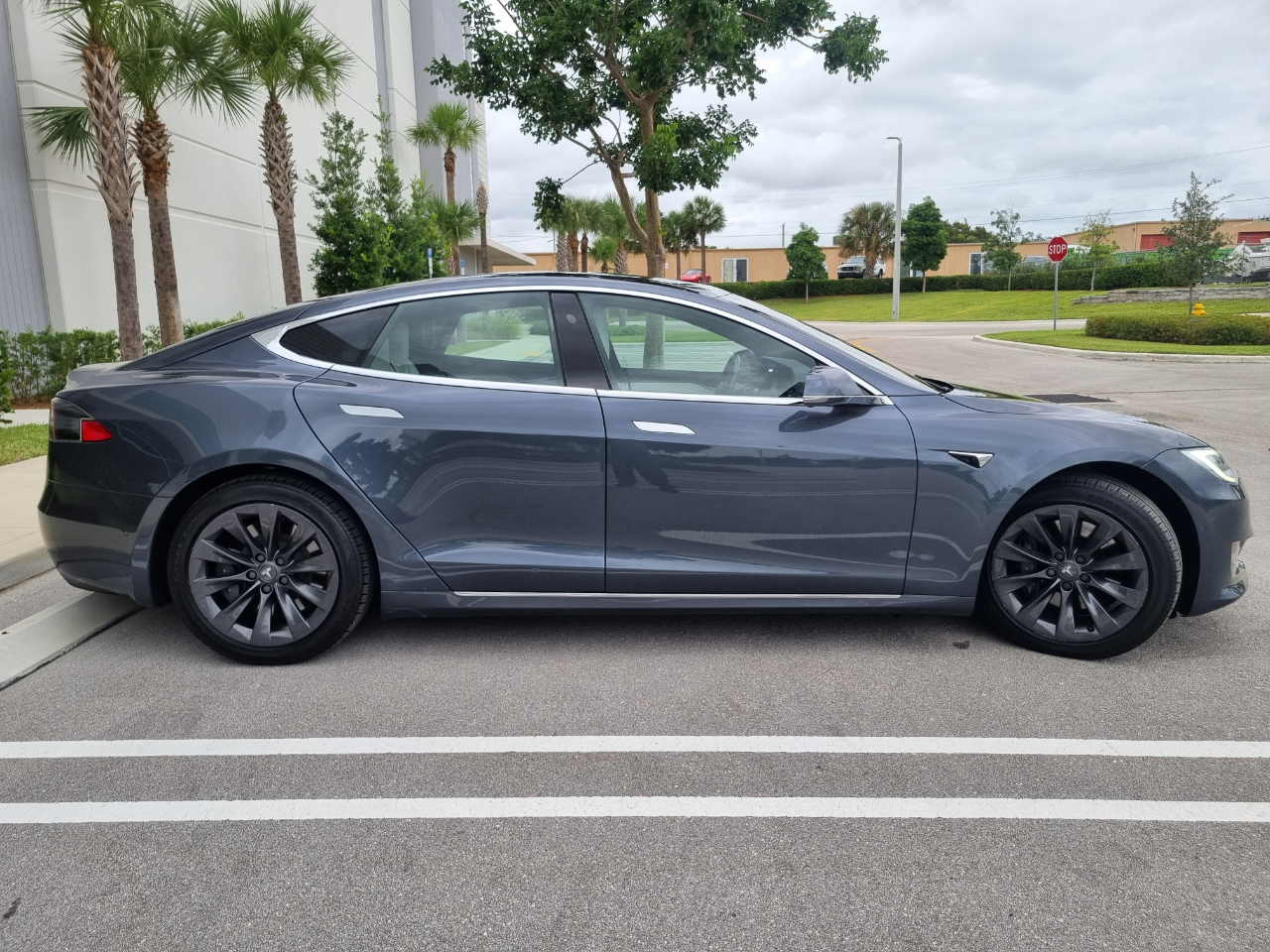 Tesla Model S Long Range 2020 Tesla Model S Long Range 2020