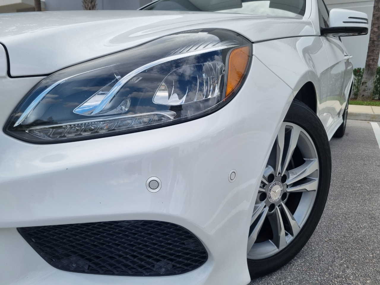 Mercedes-Benz E-Class E250 BlueTEC Sedan 2014