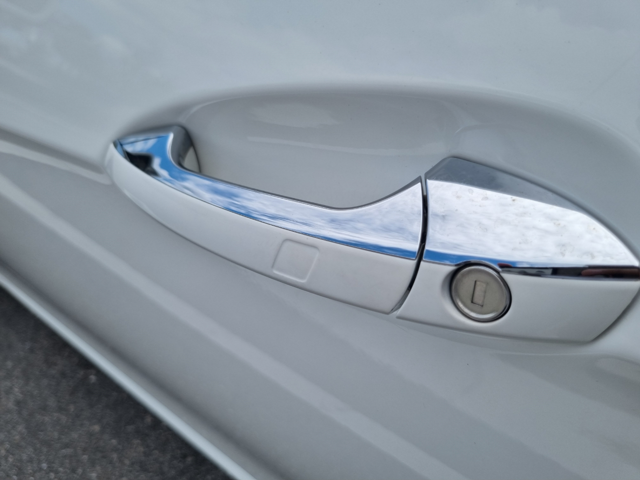 Mercedes-Benz E-Class E250 BlueTEC Sedan 2014