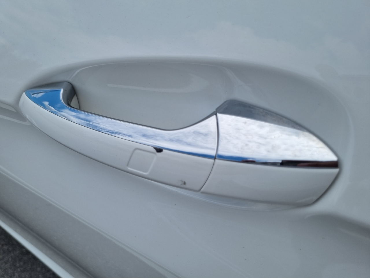 Mercedes-Benz E-Class E250 BlueTEC Sedan 2014