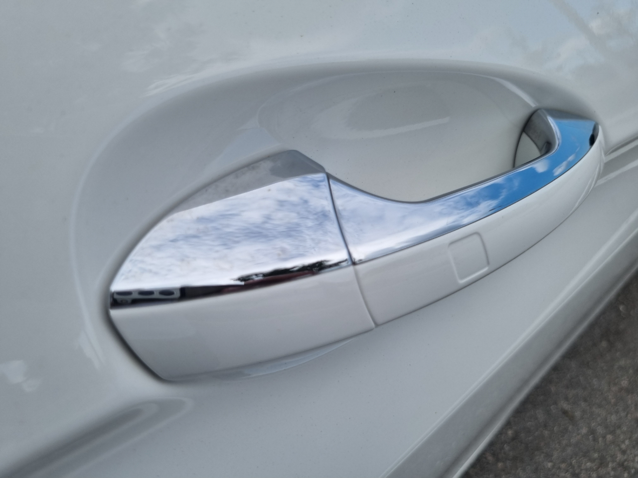 Mercedes-Benz E-Class E250 BlueTEC Sedan 2014