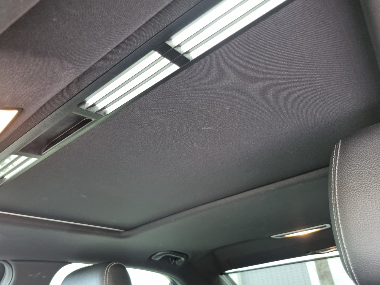 Mercedes-Benz E-Class E250 BlueTEC Sedan 2014