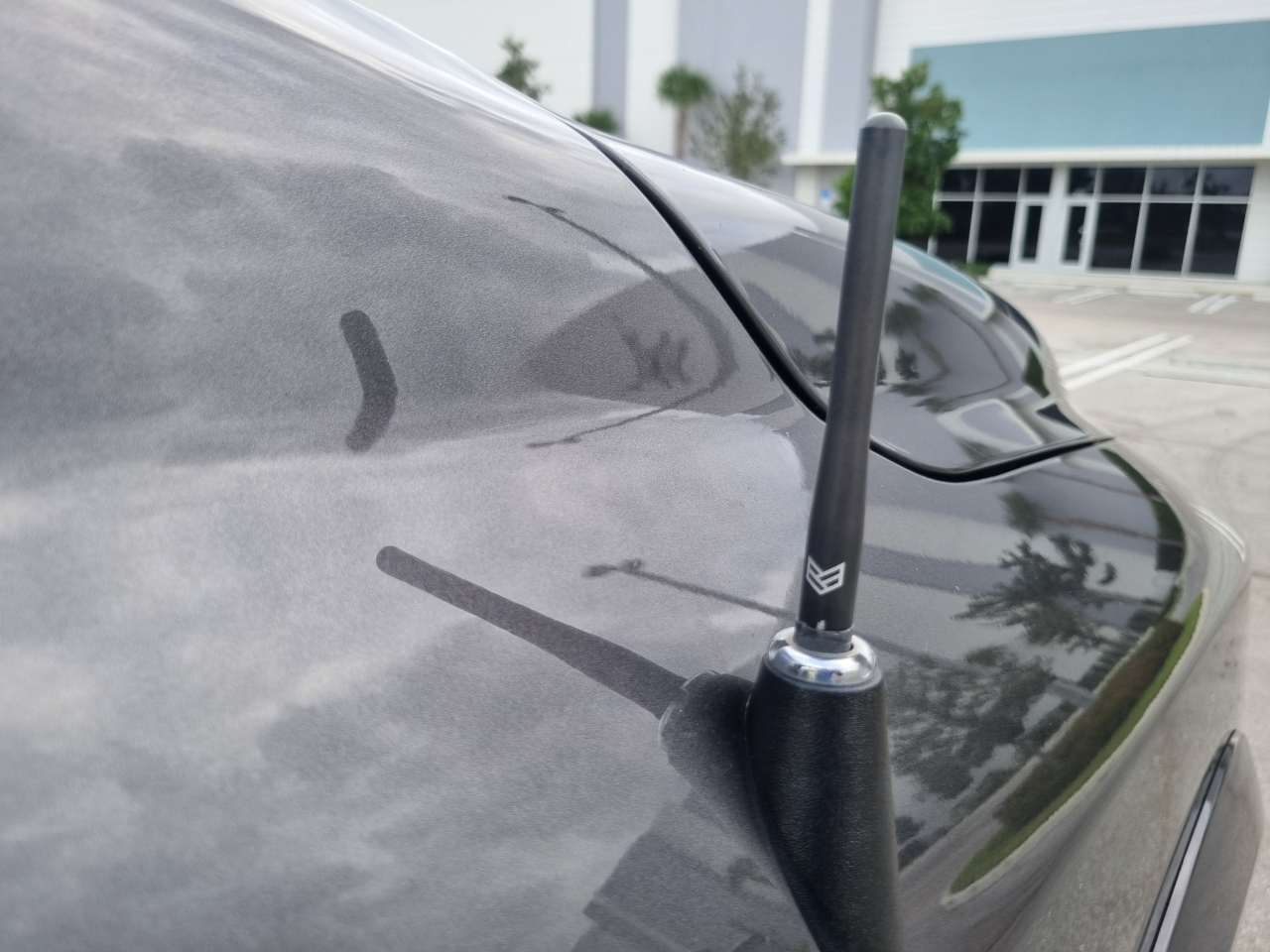 RAM 1500 Laramie Quad Cab 4WD 2016