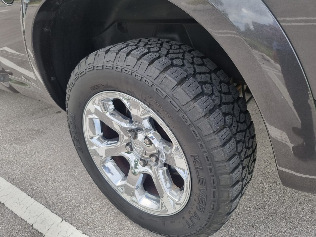 RAM 1500 Laramie Quad Cab 4WD 2016