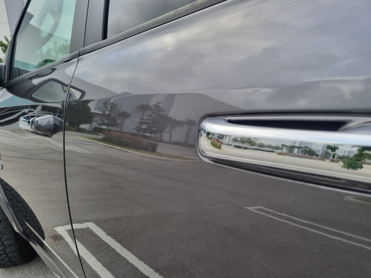 RAM 1500 Laramie Quad Cab 4WD 2016