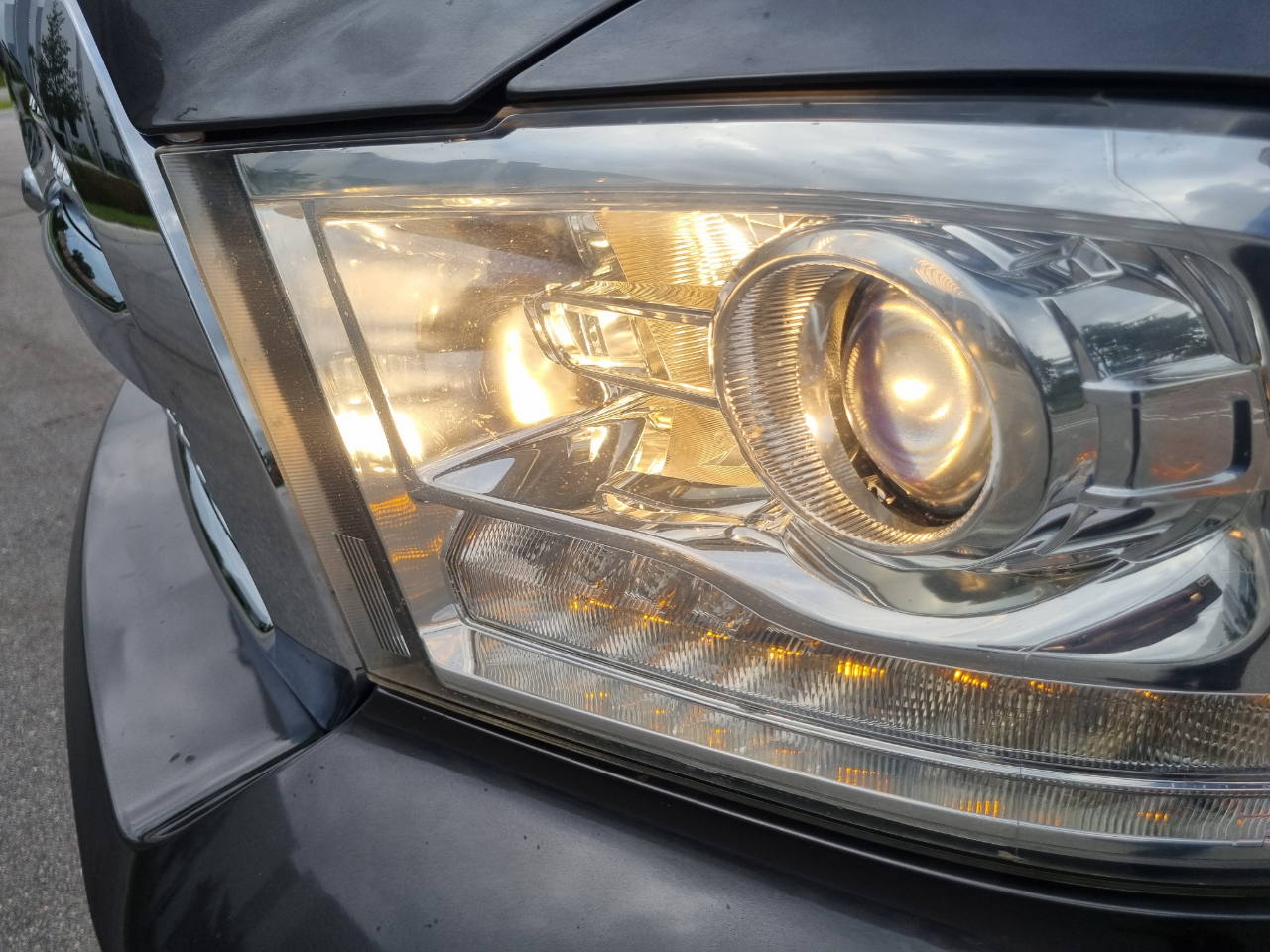 RAM 1500 Laramie Quad Cab 4WD 2016