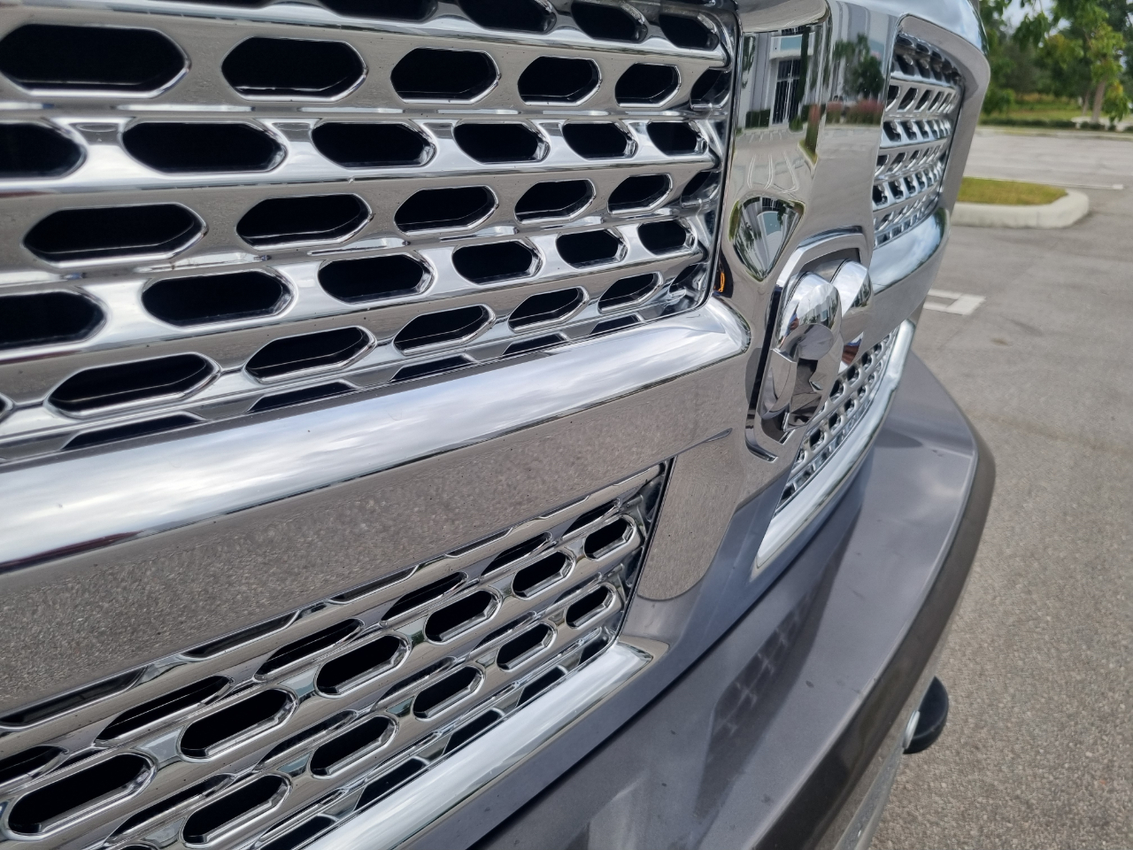 RAM 1500 Laramie Quad Cab 4WD 2016